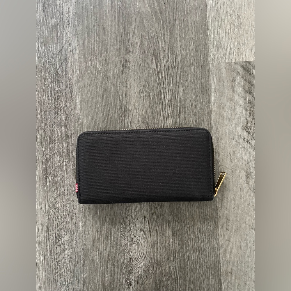 Herschel Black Thomas Wallet - Picture 2 of 6